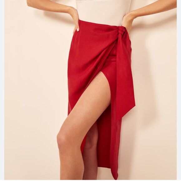 Reformation Wrap skirt - Picture 1 of 5